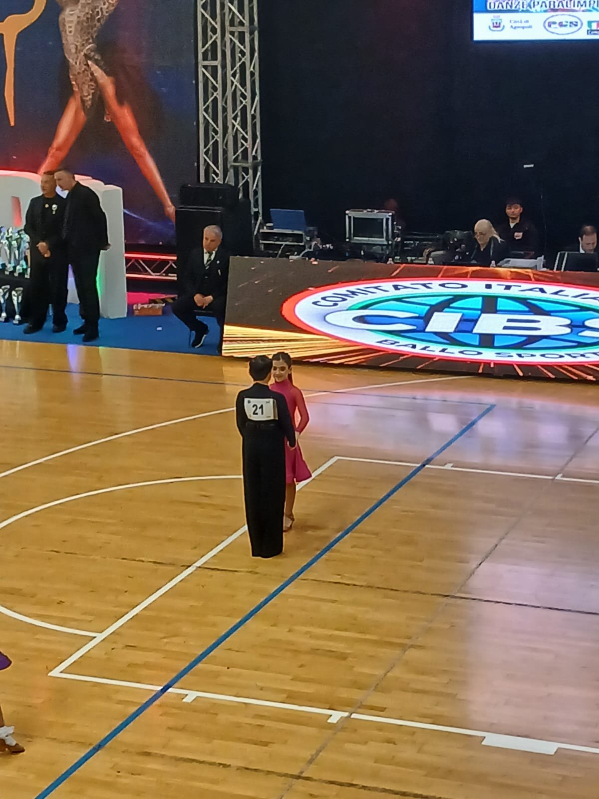 fcbeda33-afd7-4da3-a63c-329baa466299